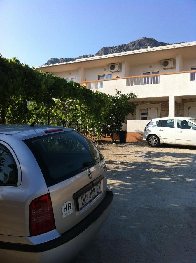 Apartments With A Parking Space Gradac, Makarska - 11332 Gradac  Kültér fotó