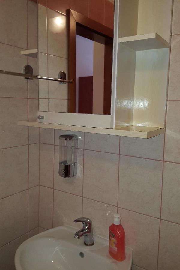 Apartments With A Parking Space Gradac, Makarska - 11332 Gradac  Kültér fotó