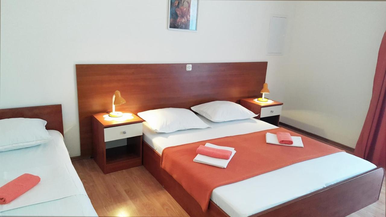 Apartments With A Parking Space Gradac, Makarska - 11332 Gradac  Kültér fotó