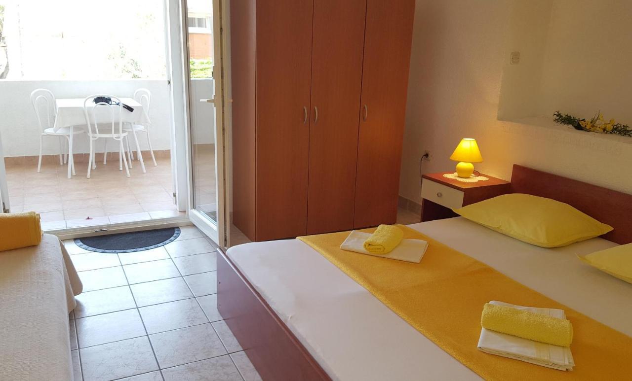 Apartments With A Parking Space Gradac, Makarska - 11332 Gradac  Kültér fotó