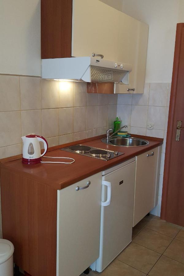 Apartments With A Parking Space Gradac, Makarska - 11332 Gradac  Kültér fotó